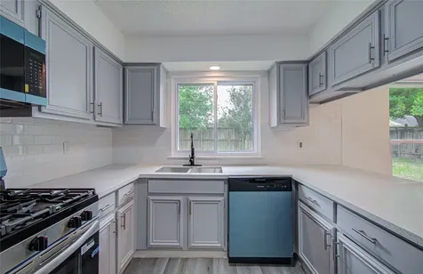 5727 Longforest Drive Houston TX 77088