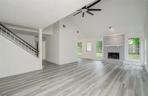 5727 Longforest Drive Houston TX 77088