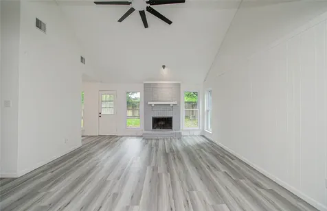 5727 Longforest Drive Houston TX 77088