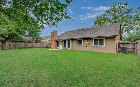 5727 Longforest Drive Houston TX 77088