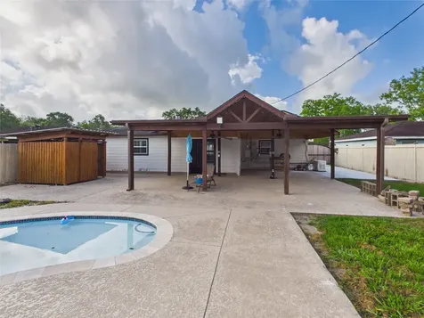 9770 Shepherd Drive Beaumont TX 77707