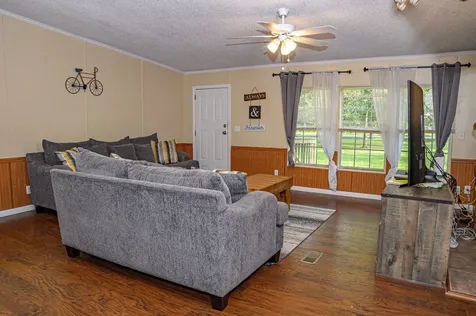 177 County Road 3189b Cleveland TX 77327