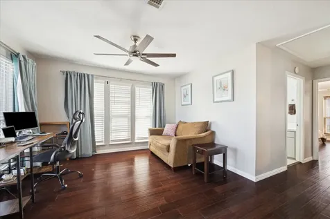 15 S Curlew Street La Marque TX 77568