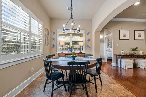 1610 Du Barry Lane Houston TX 77018