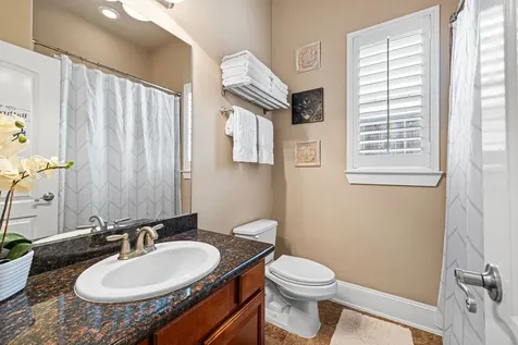 1610 Du Barry Lane Houston TX 77018