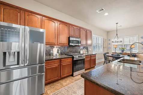 1610 Du Barry Lane Houston TX 77018