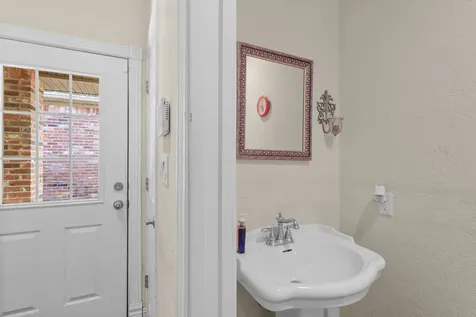 4515 Ridgewood Street Beaumont TX 77708