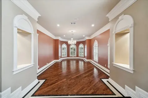 9206 Westview Drive Houston TX 77055