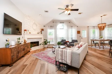 7634 Broken Oak Lane Sugar Land TX 77479