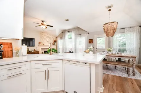 7634 Broken Oak Lane Sugar Land TX 77479