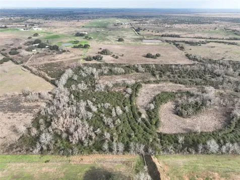 000 Schindler Road Alleyton TX 78935
