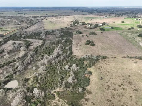 000 Schindler Road Alleyton TX 78935