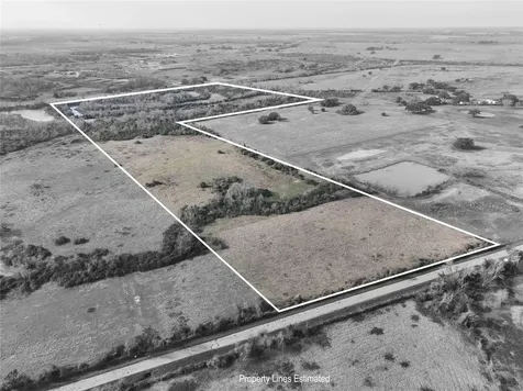 000 Schindler Road Alleyton TX 78935