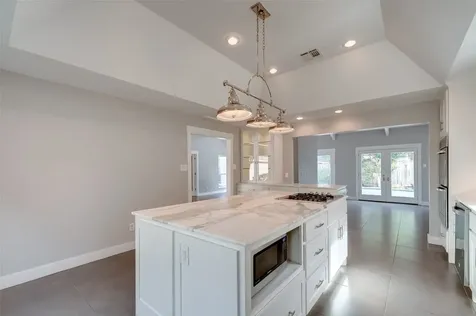 1107 Stoney Hill Houston TX 77077