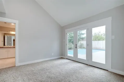 1107 Stoney Hill Houston TX 77077