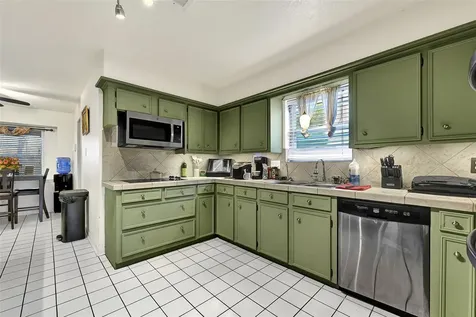 5619 Spanish Oak Drive Houston TX 77066