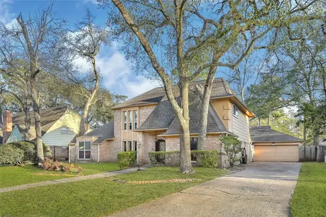 5619 Spanish Oak Drive Houston TX 77066