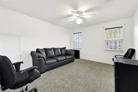 5619 Spanish Oak Drive Houston TX 77066