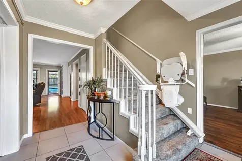 5619 Spanish Oak Drive Houston TX 77066