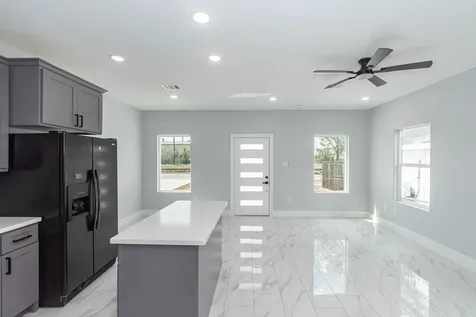 6513 Avenue B A Houston TX 77011