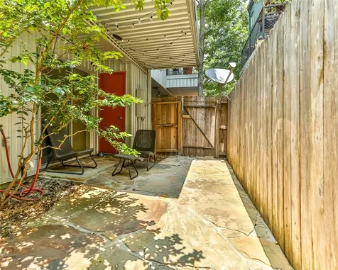 2918 Commerce Street Houston TX 77003