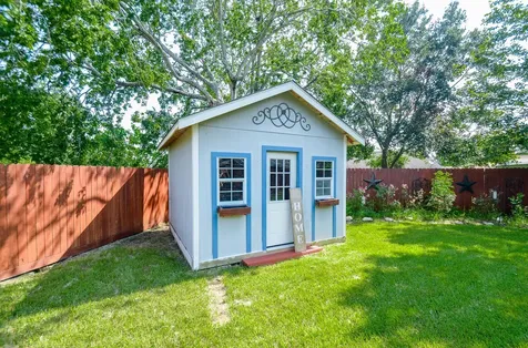 12123 Ryewater Drive Houston TX 77089