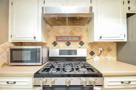 12123 Ryewater Drive Houston TX 77089
