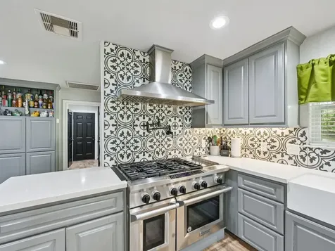 18611 Point Lookout Drive Nassau Bay TX 77058