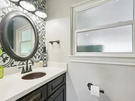 18611 Point Lookout Drive Nassau Bay TX 77058