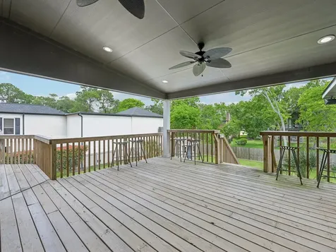 18611 Point Lookout Drive Nassau Bay TX 77058