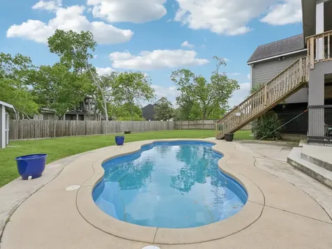18611 Point Lookout Drive Nassau Bay TX 77058