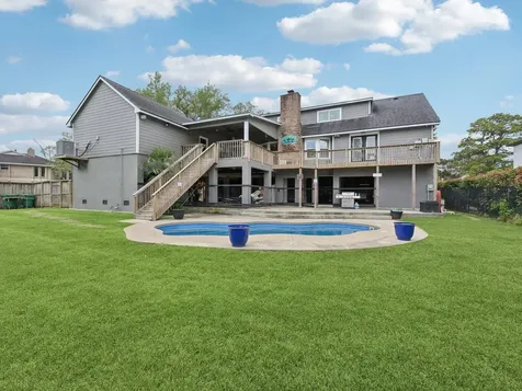 18611 Point Lookout Drive Nassau Bay TX 77058