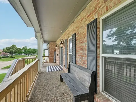18611 Point Lookout Drive Nassau Bay TX 77058