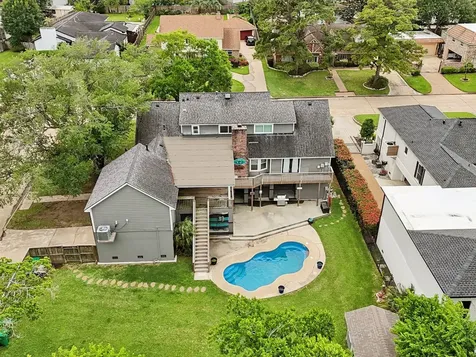18611 Point Lookout Drive Nassau Bay TX 77058