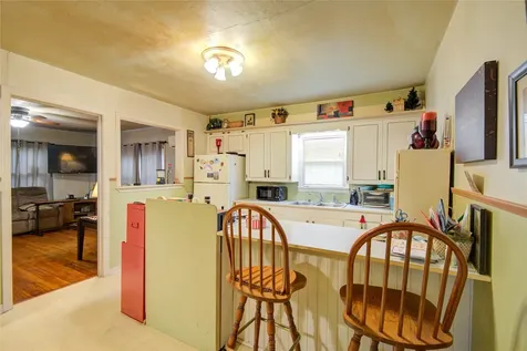 3514 Commerce Street Damon TX 77430