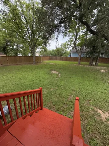 7110 Highway 6 Hitchcock TX 77563