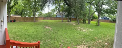7110 Highway 6 Hitchcock TX 77563