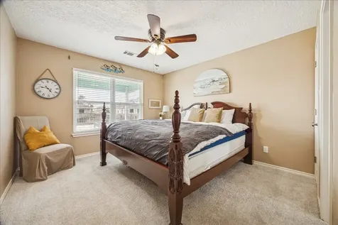 1815 Tiki Drive Tiki Island TX 77554