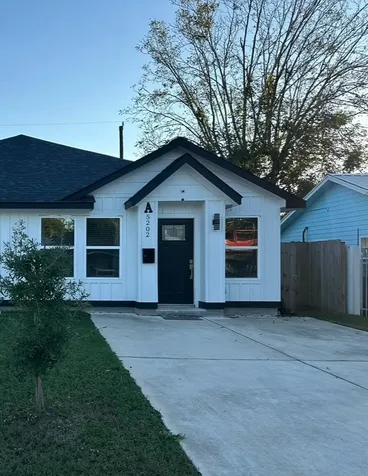 5202 Northridge Drive A Houston TX 77033