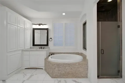 19 Brittany Rose Place The Woodlands TX 77375