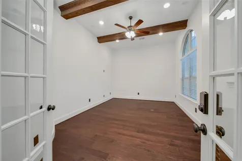 19 Brittany Rose Place The Woodlands TX 77375