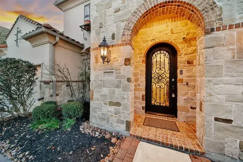 19 Brittany Rose Place The Woodlands TX 77375