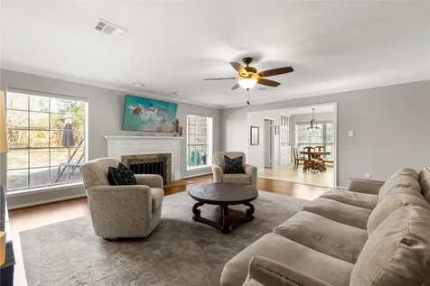 47 Sterling Street Sugar Land TX 77479