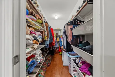 5343 Richmond Avenue 30 Houston TX 77056