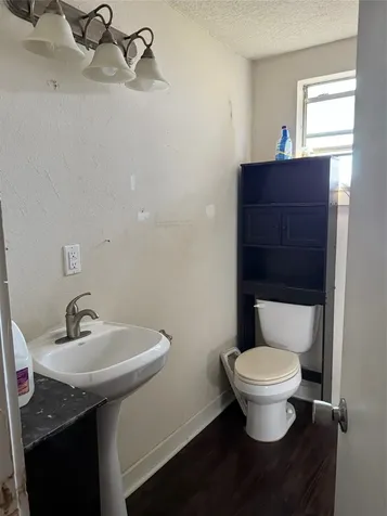 1304 Wellington Avenue Bryan TX 77803