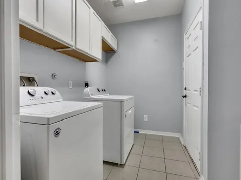 2026 Avana Glen Lane Sugar Land TX 77498