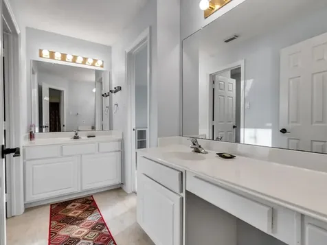 2026 Avana Glen Lane Sugar Land TX 77498