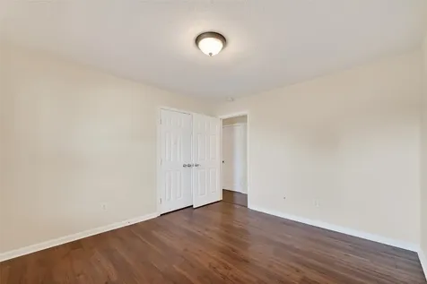 11 Highland Drive Hitchcock TX 77563