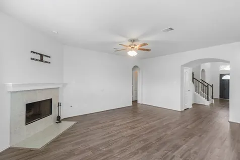 13622 Giant Panda Bear Avenue Crosby TX 77532