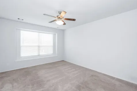 13622 Giant Panda Bear Avenue Crosby TX 77532